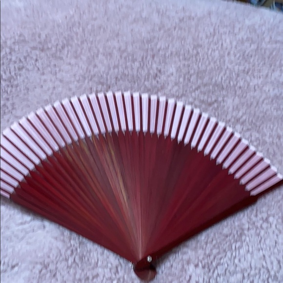 Fan - Picture 2 of 3